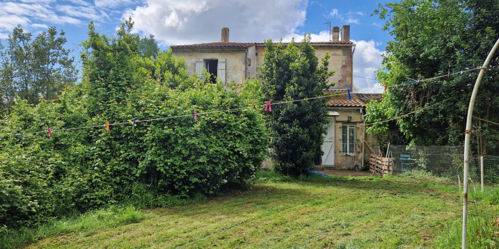 maison à CUSSAC FORT MEDOC (33460)